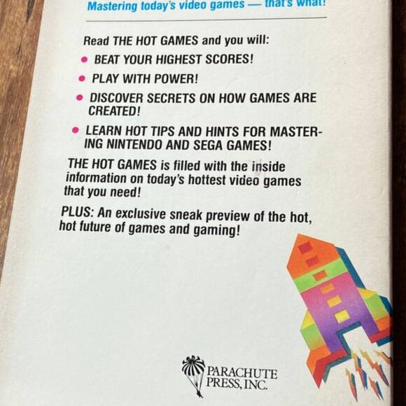 RARE: The Hot Games by Randi Hacker, Nintendo and Sega, Paperback Book 1980s - Picture 4 of 4